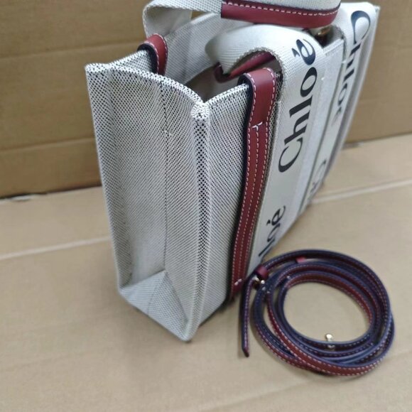 Chloe small woody tote with strap - Picture 12 of 13